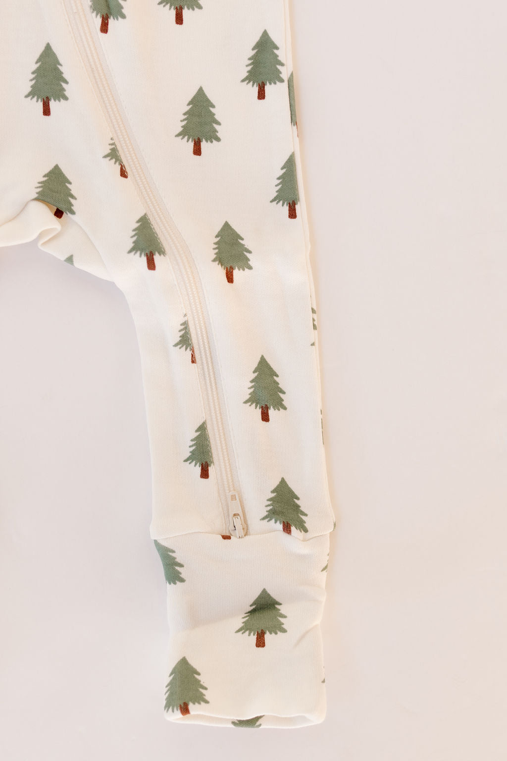 trees organic 2-way zipper romper
