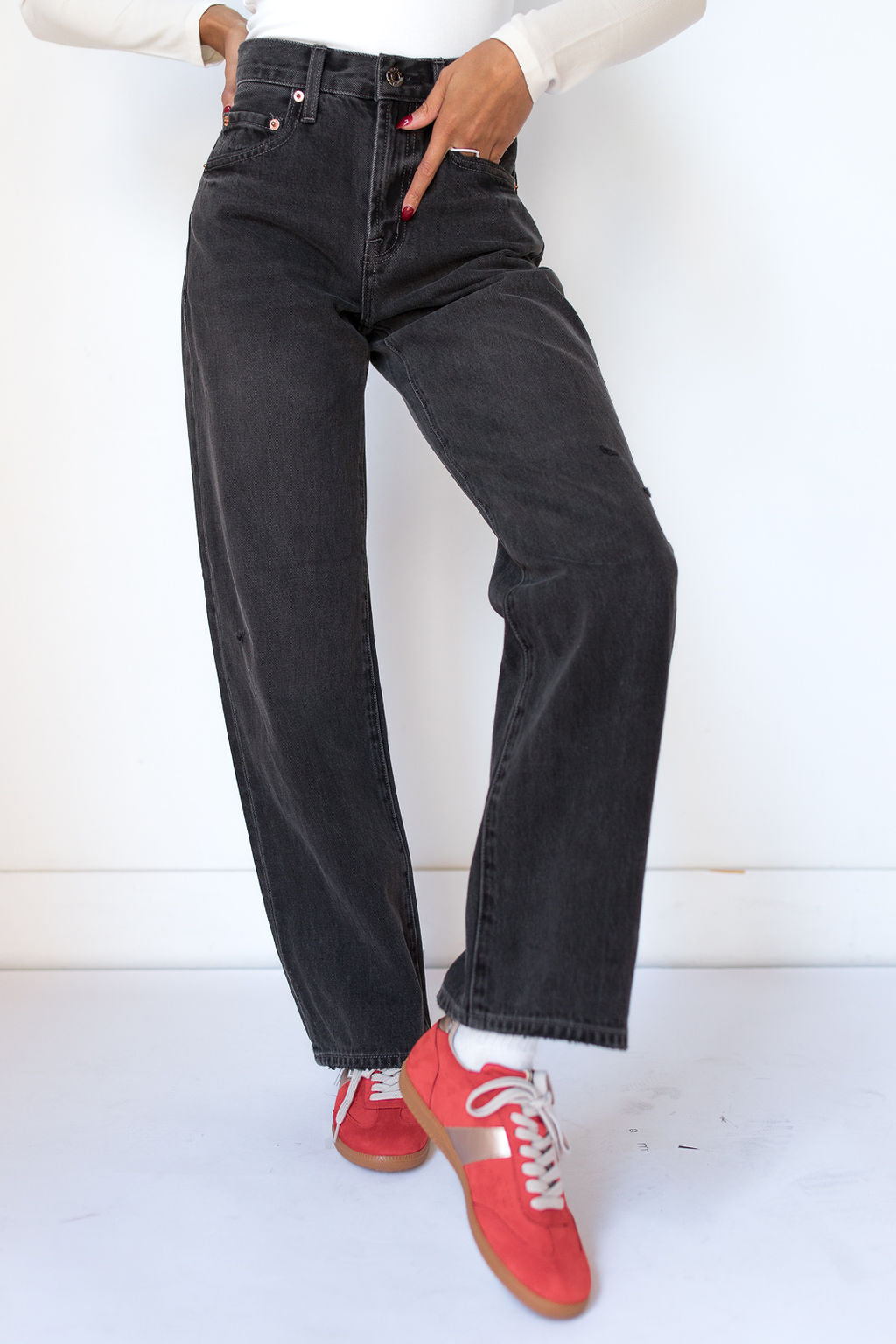 mode, lexi mid rise bowed straight jean