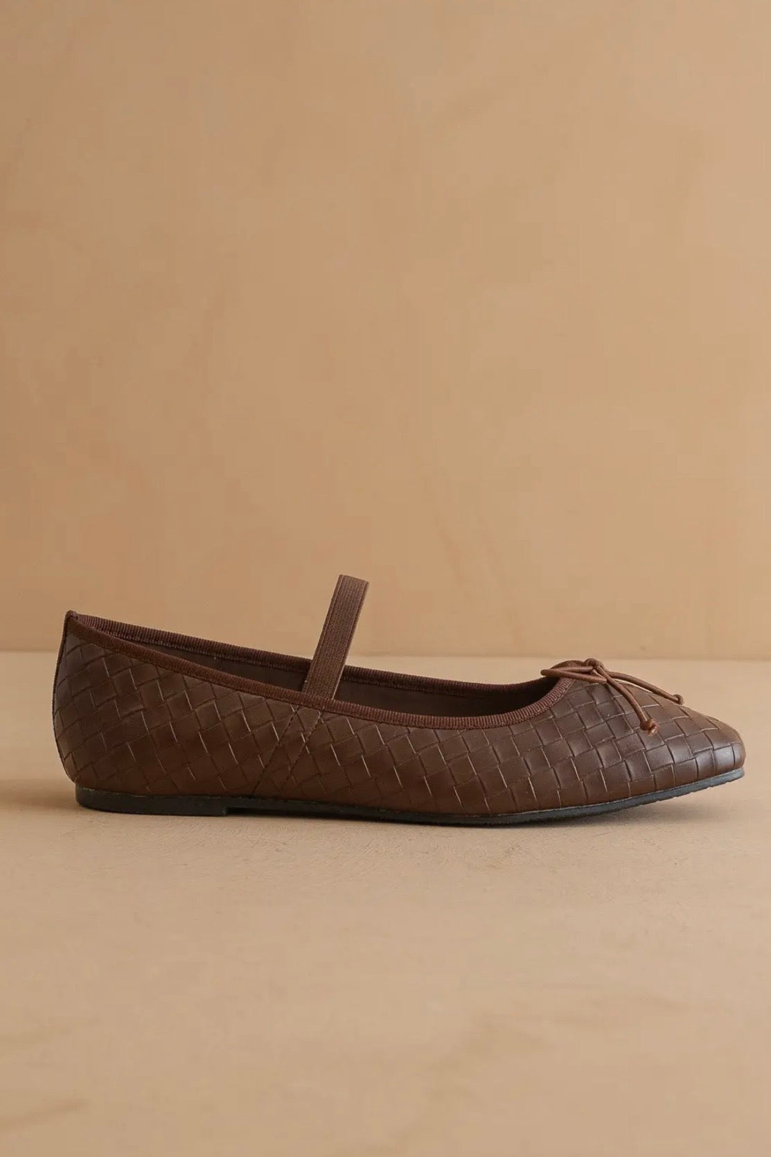 logan ballet flat