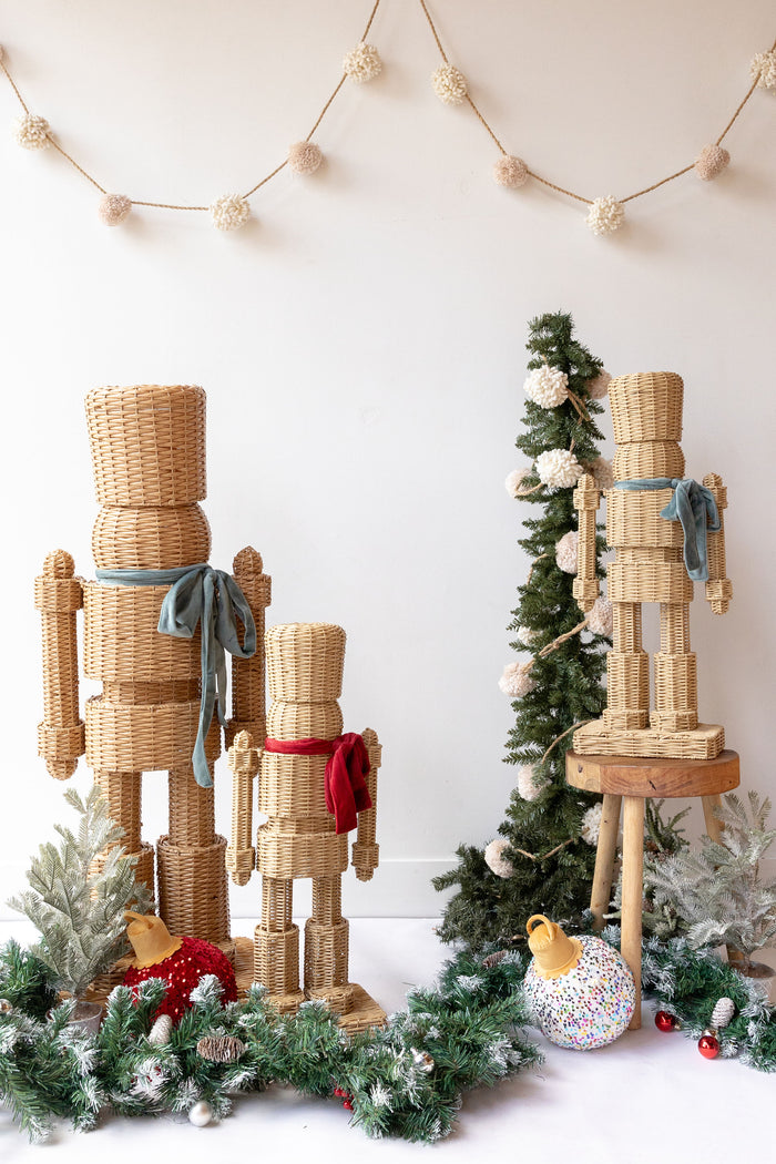 woven rattan nutcracker (2.5ft)
