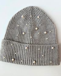perla beanie