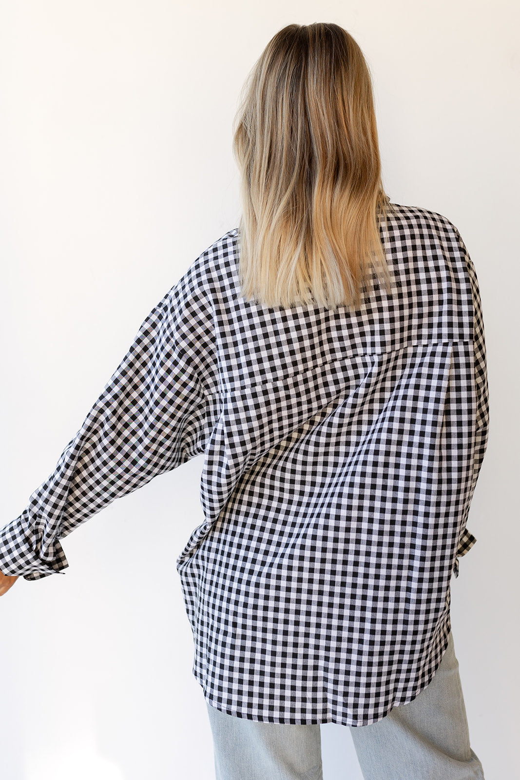 mode, willow button down