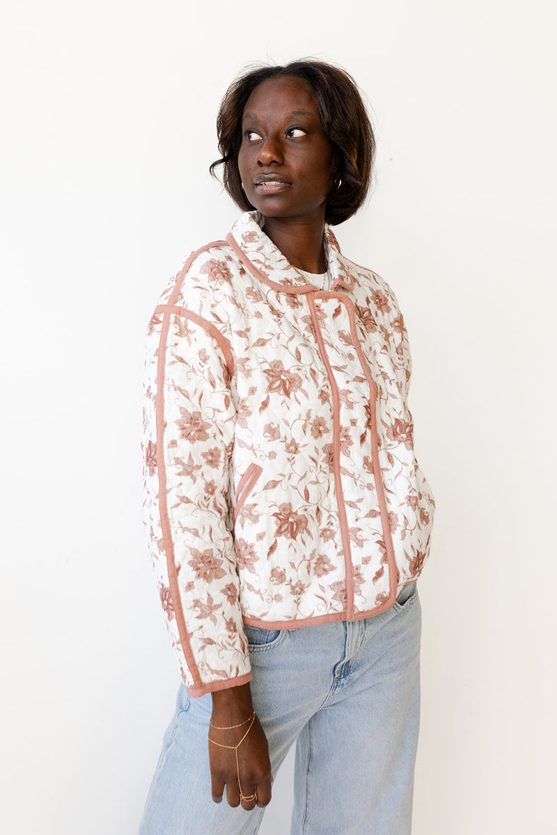 mode, quilted petal jacket