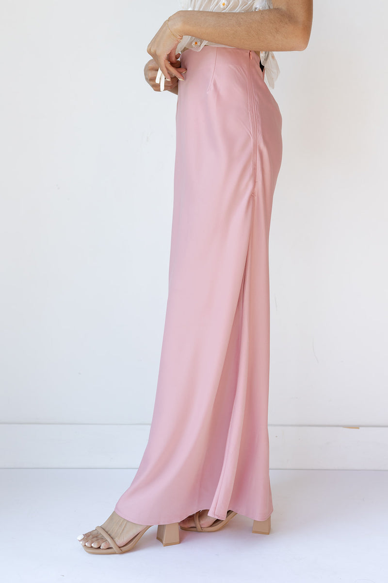 mode, french satin fishtail skirt