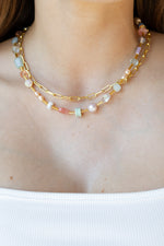 mode, mariposa necklace, pastel