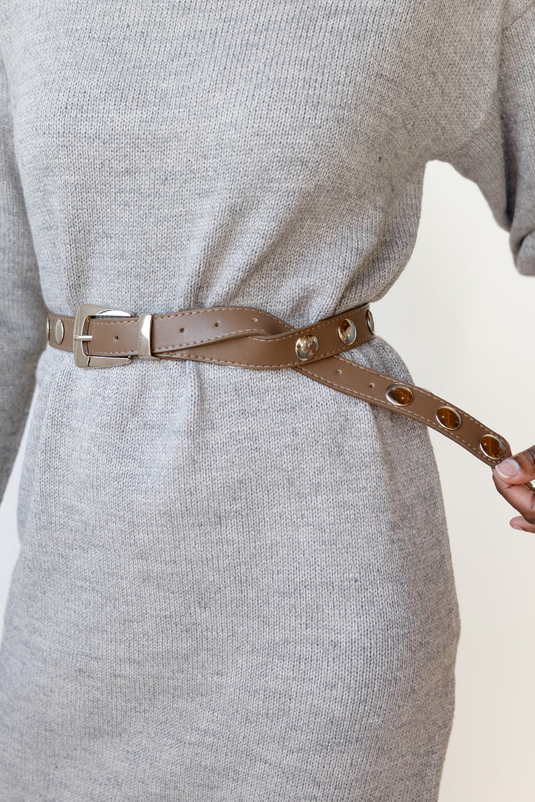 mode, cowboy studded belt