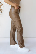 mode, jones leather cargo pant