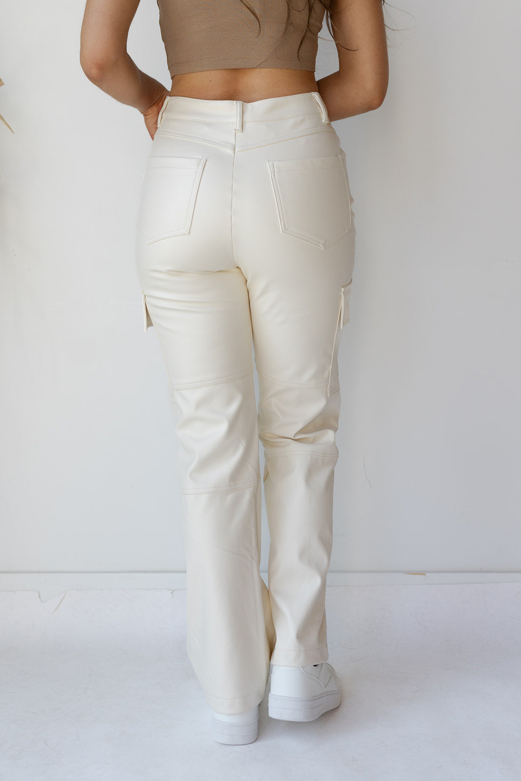 mode, jones leather cargo pant