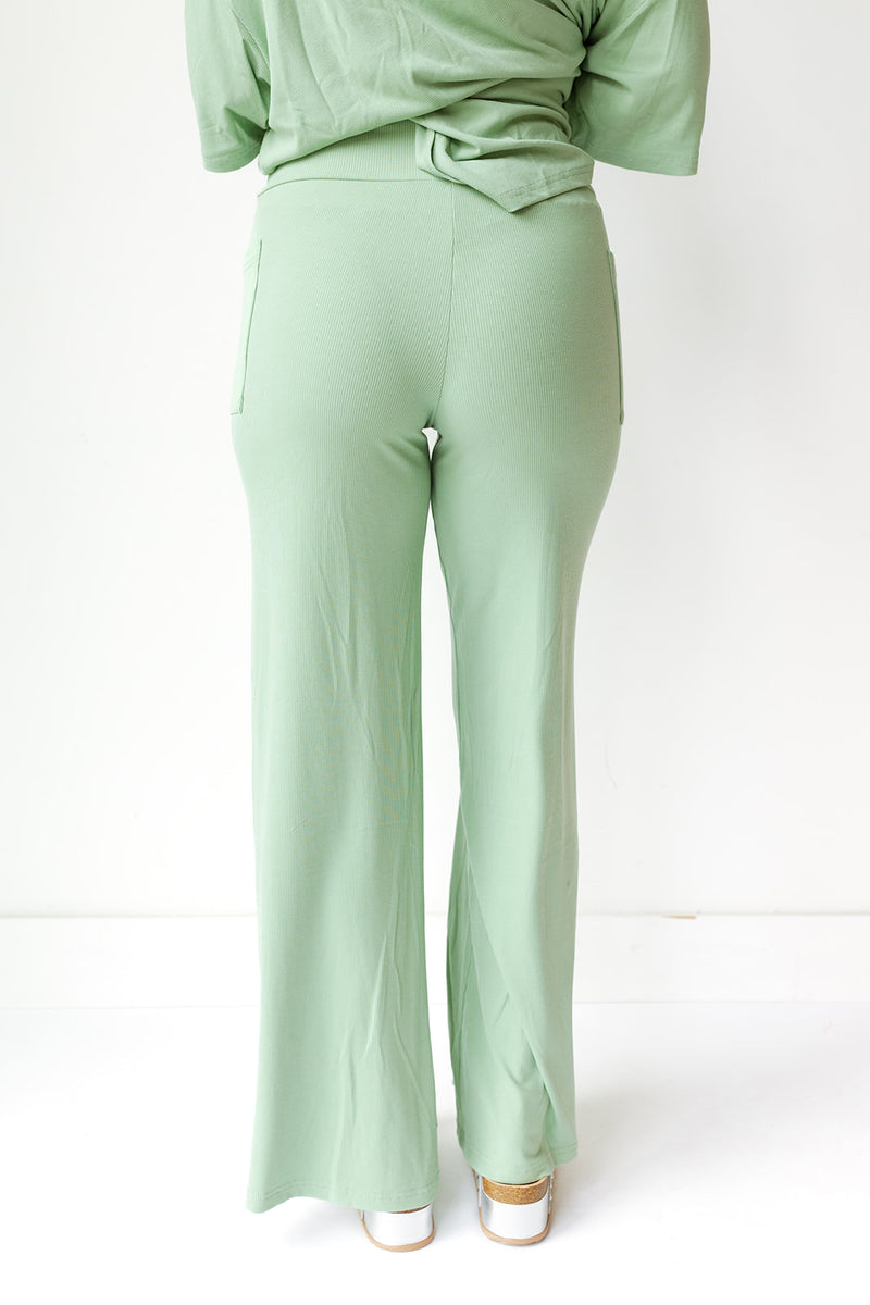 mode, you are loved regular pant (only)