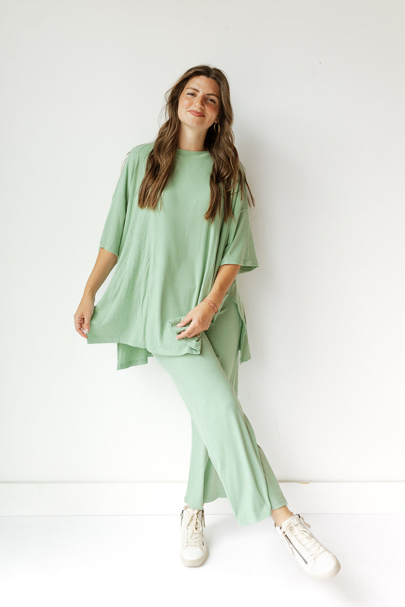 mode, you are loved crop pant (only)