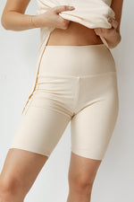 mode, walk in love biker short (only)