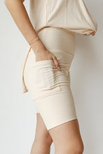 mode, walk in love biker short (only)