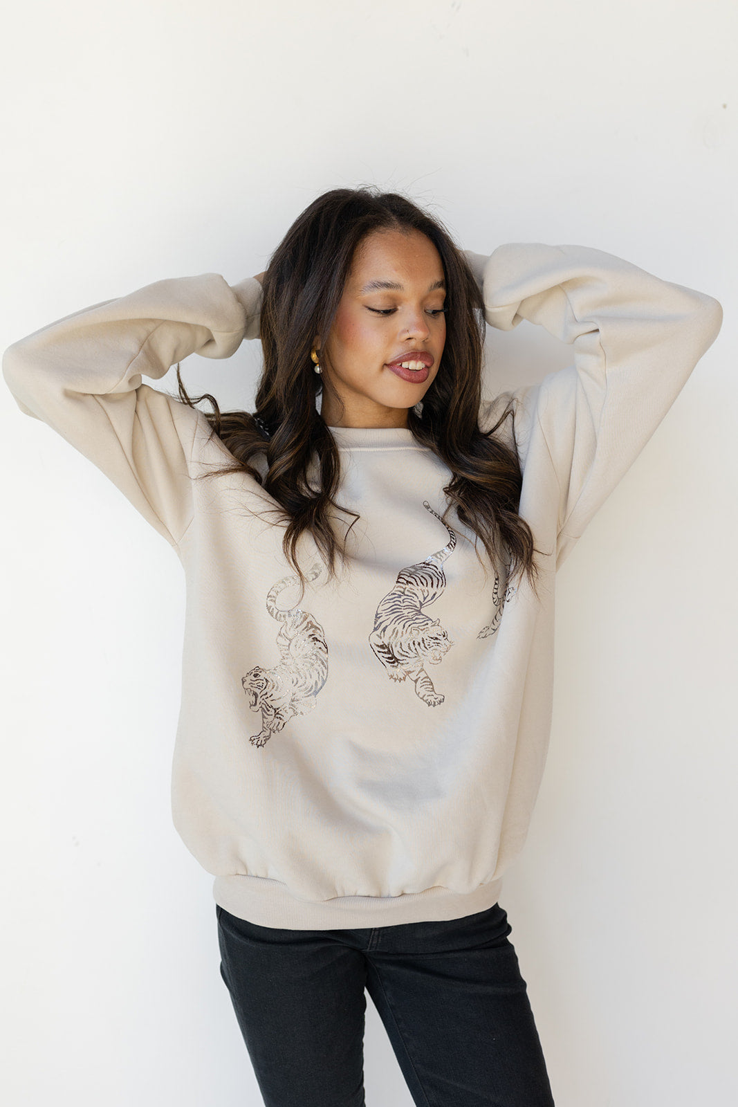 mode, tiger silver foil sweatshirt