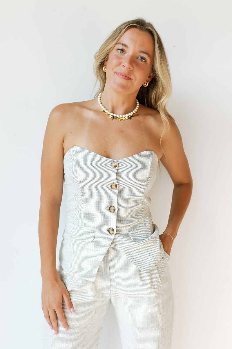 mode, pin stripe top