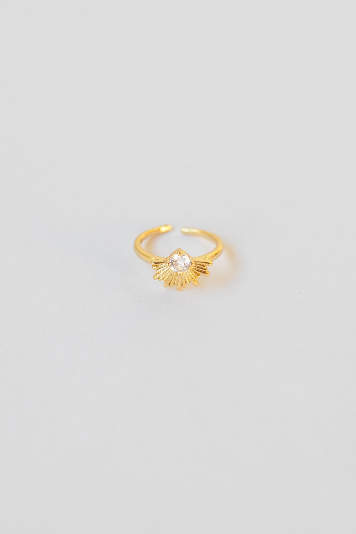 mode, sun shining ring