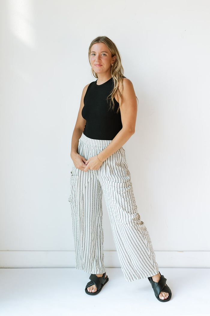 mode, linen cargo pant