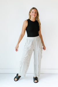 mode, linen cargo pant