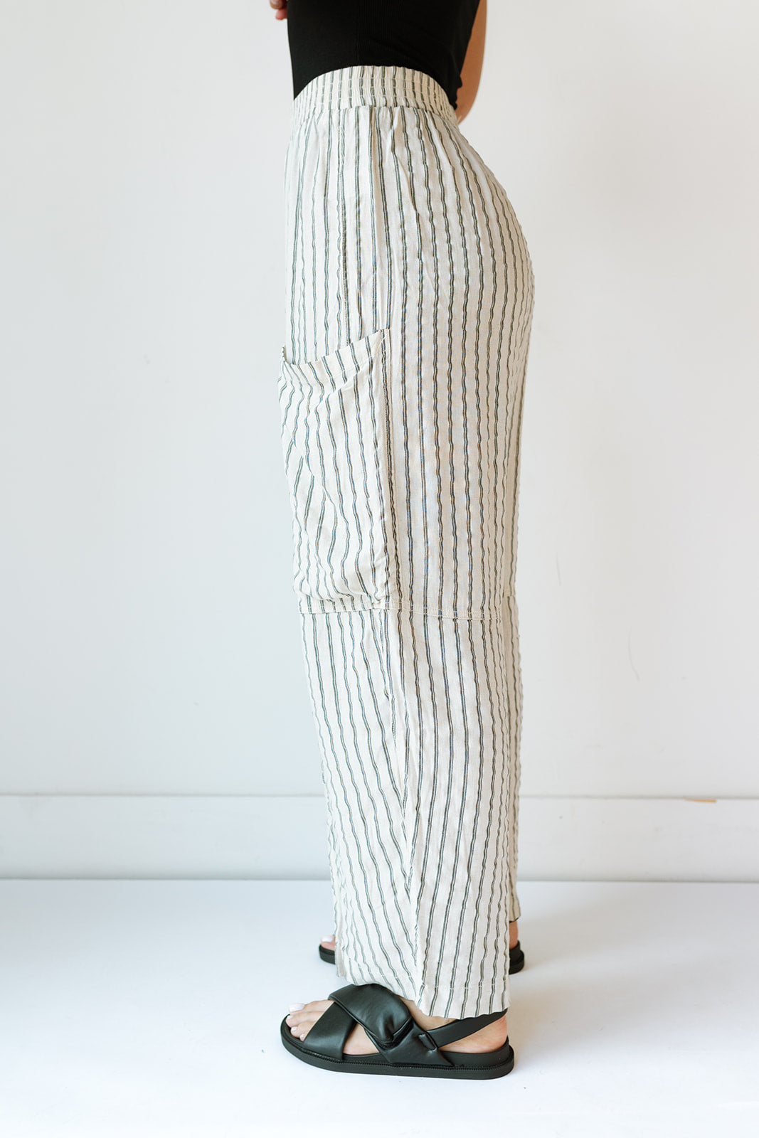 mode, linen cargo pant
