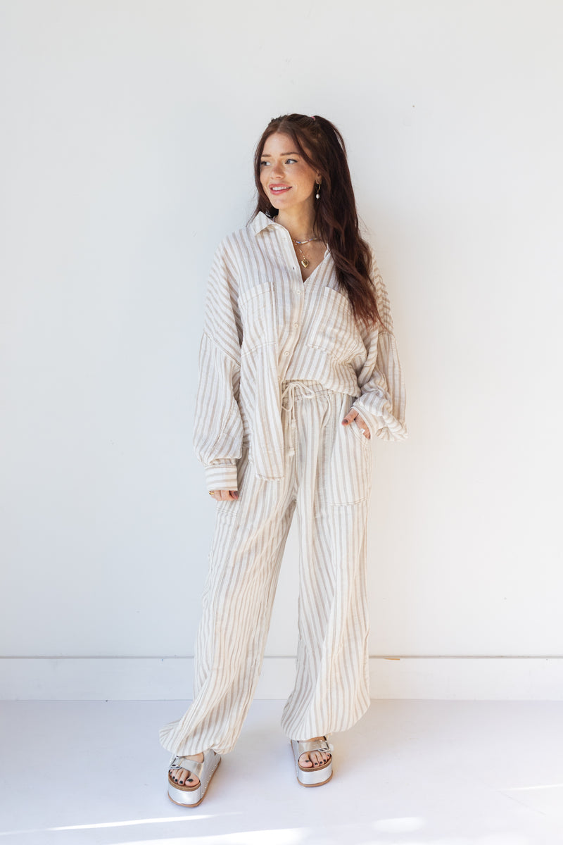mode, amelia striped top