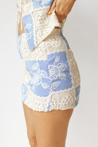 mode, carmine crochet mini skirt