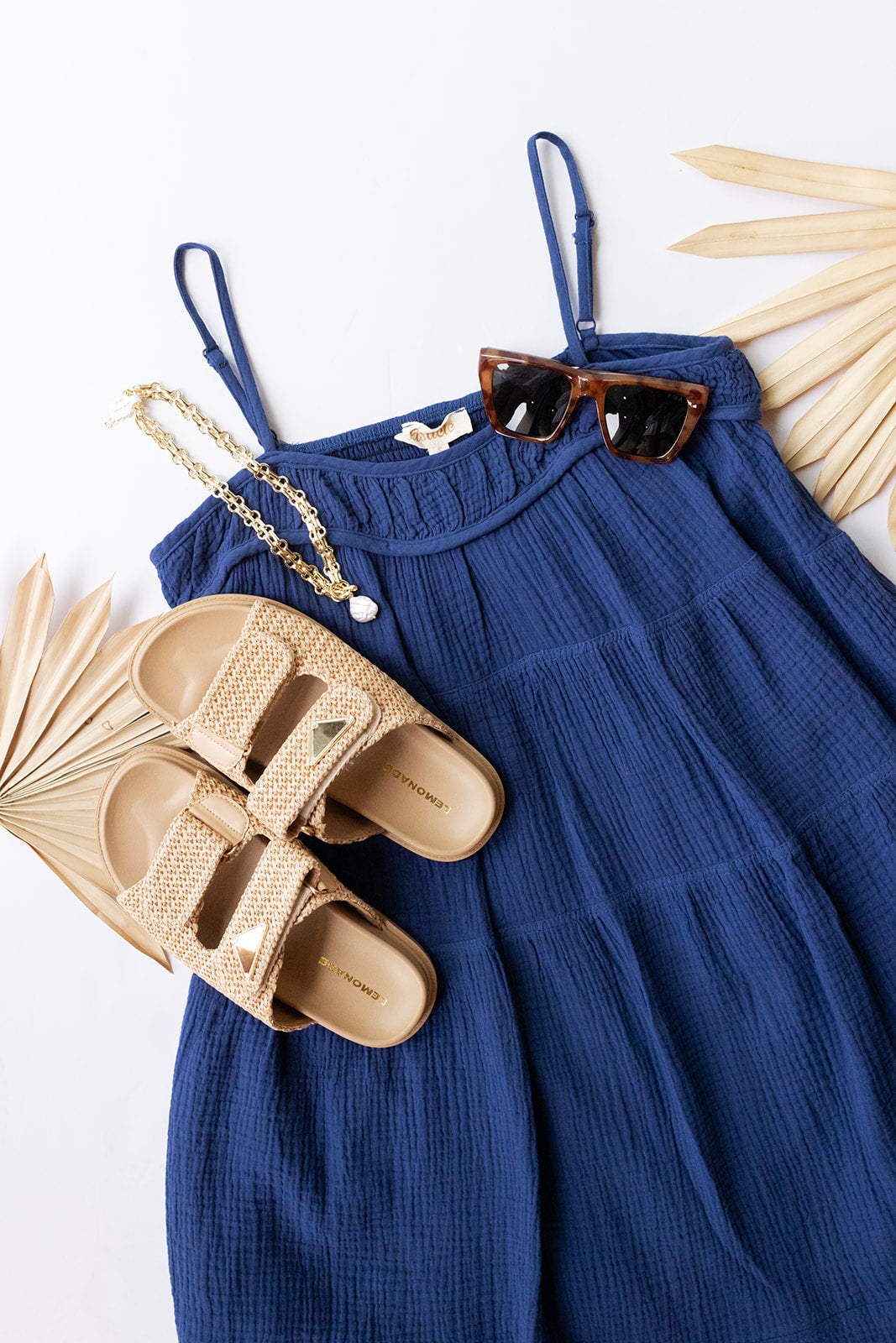 mode, tuscany sandals