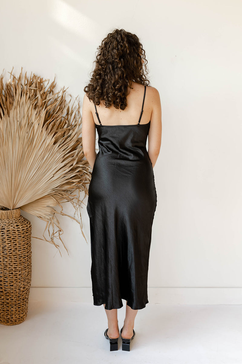 mode, silky mermaid  dress