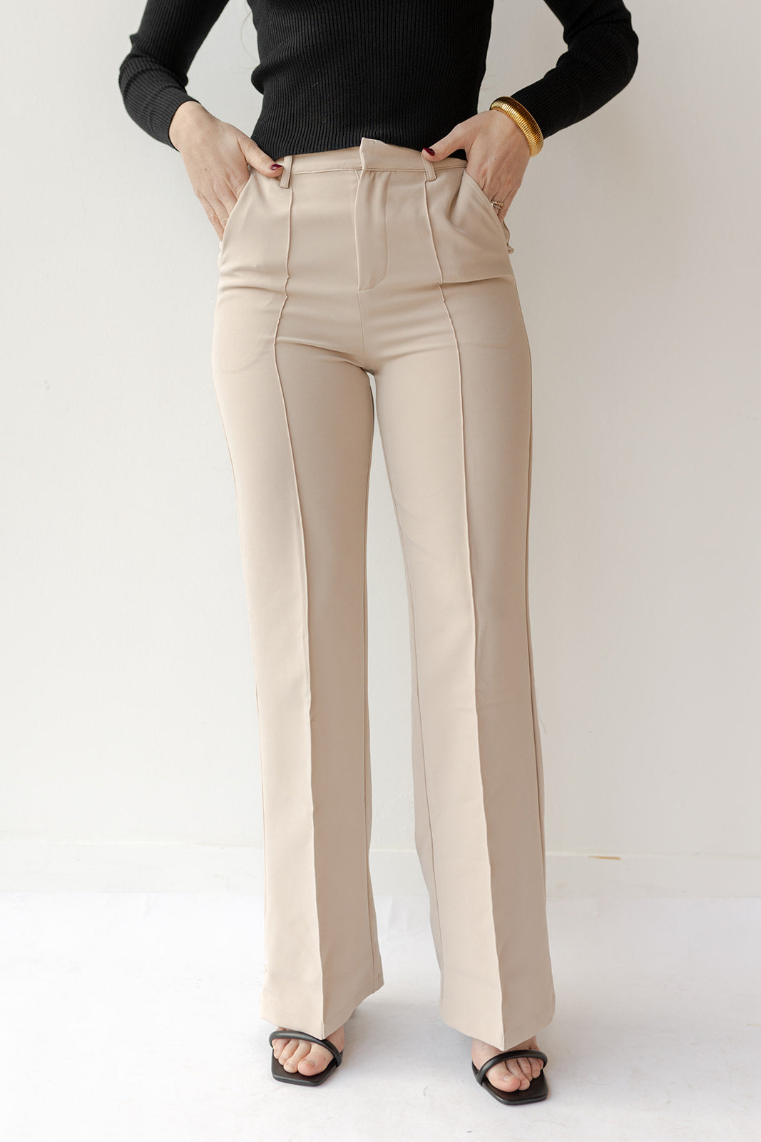 mode, faith front seem pants
