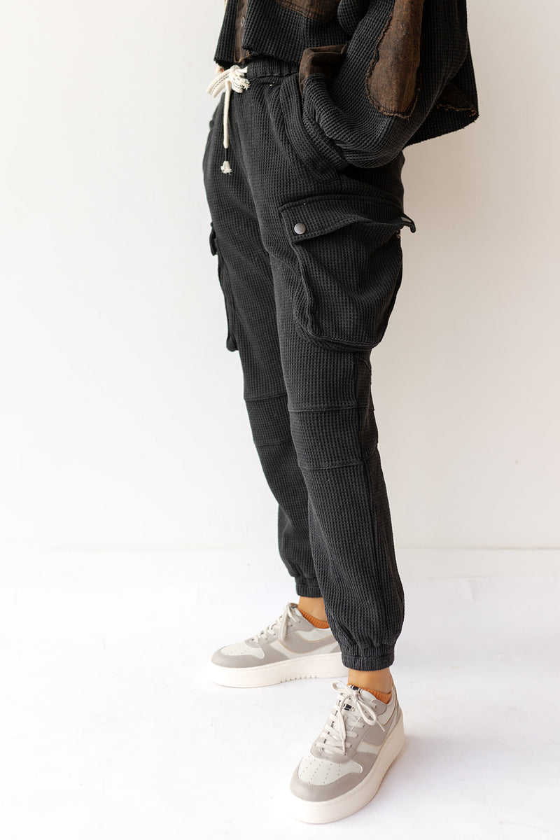 mode, dusk to dawn joggers