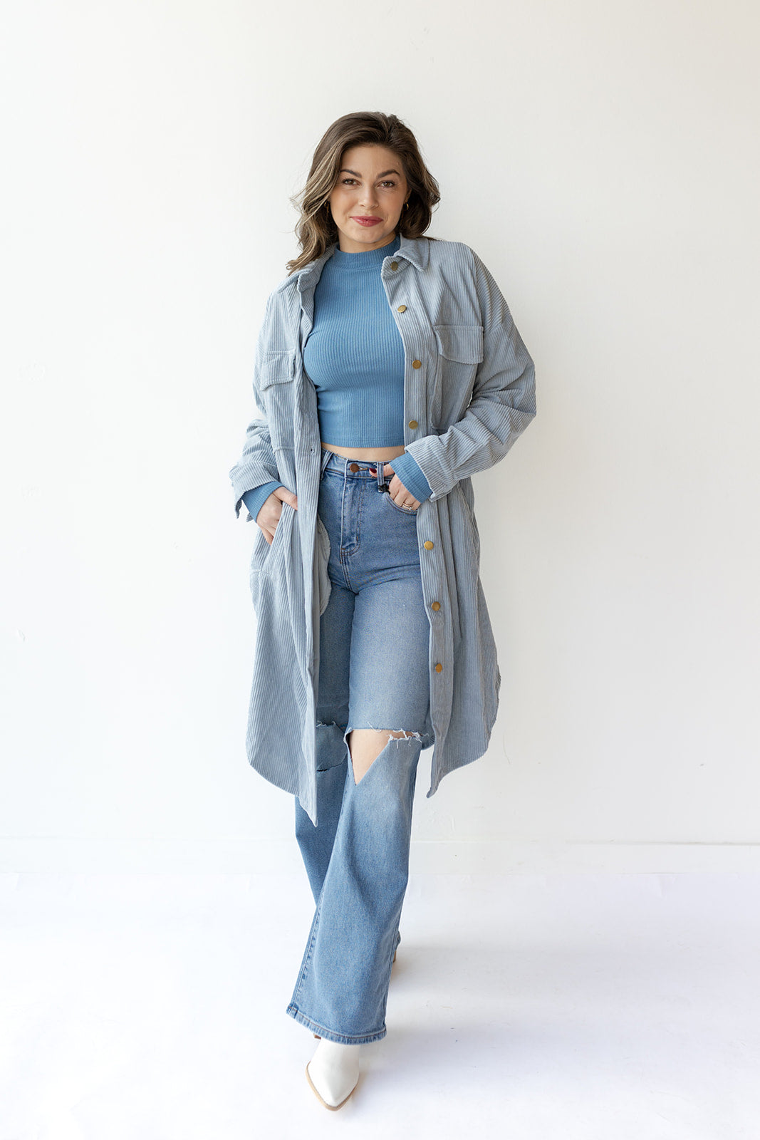 mode, long corduroy jacket
