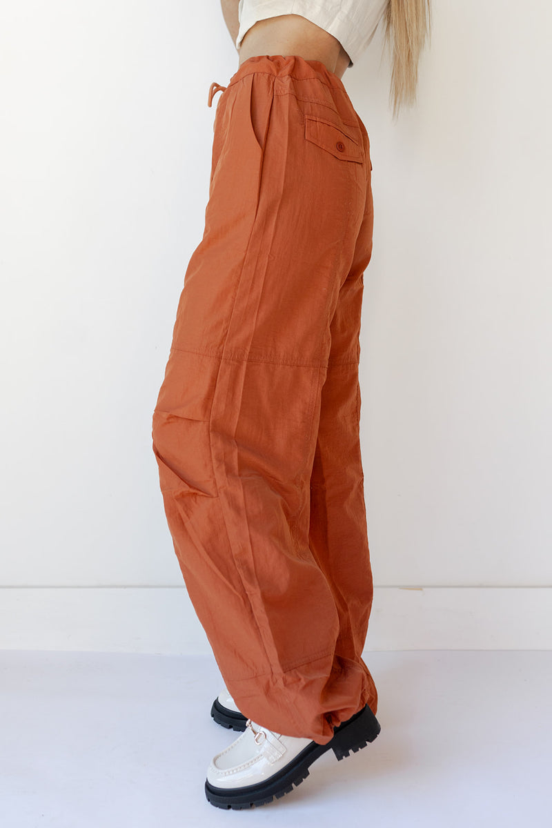 mode, work to play cargo pants