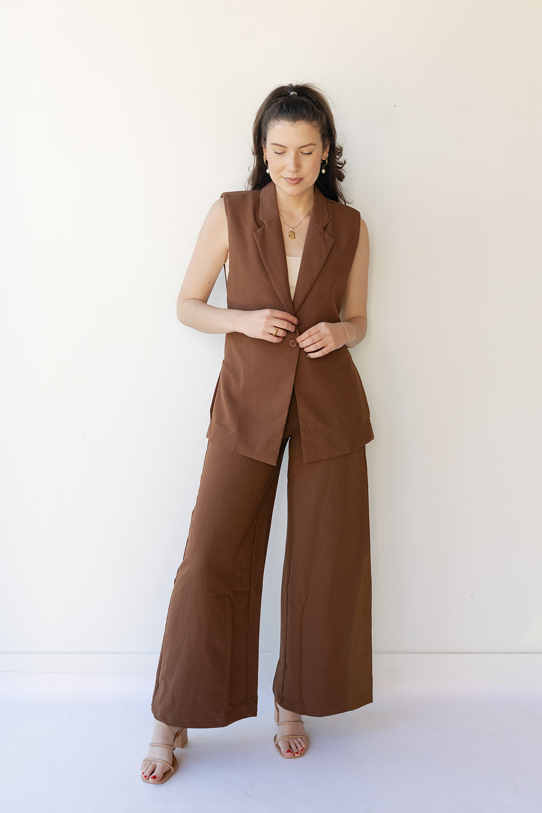 mode, ellison vest