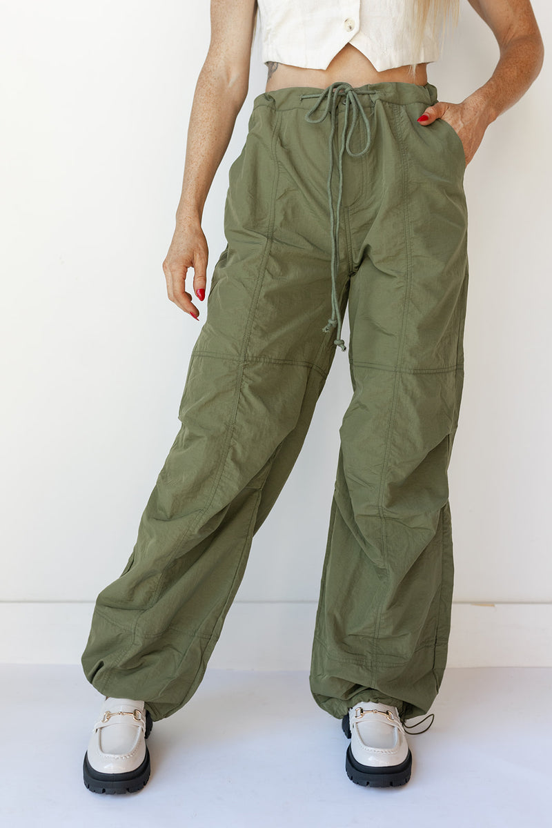 mode, work to play cargo pants