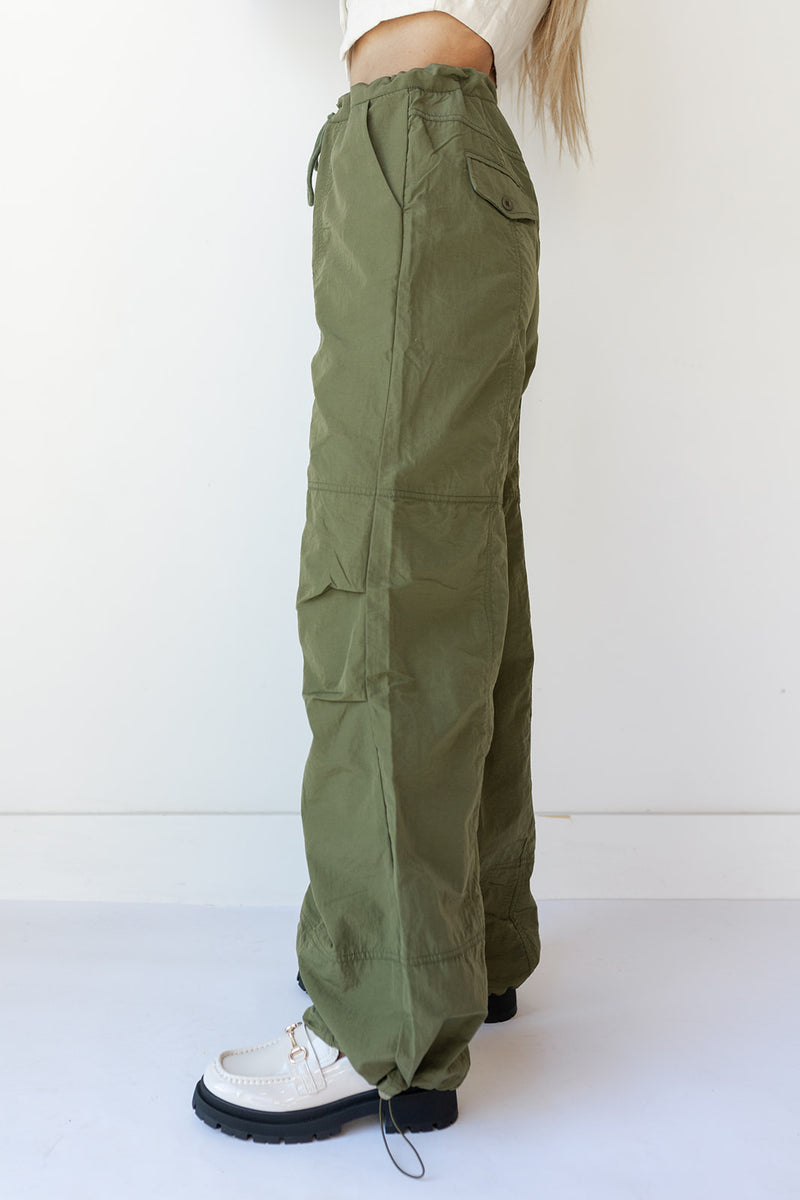 mode, work to play cargo pants