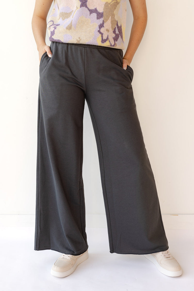 wide leg sweat pants