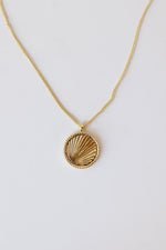 mode, sunny pendant necklace