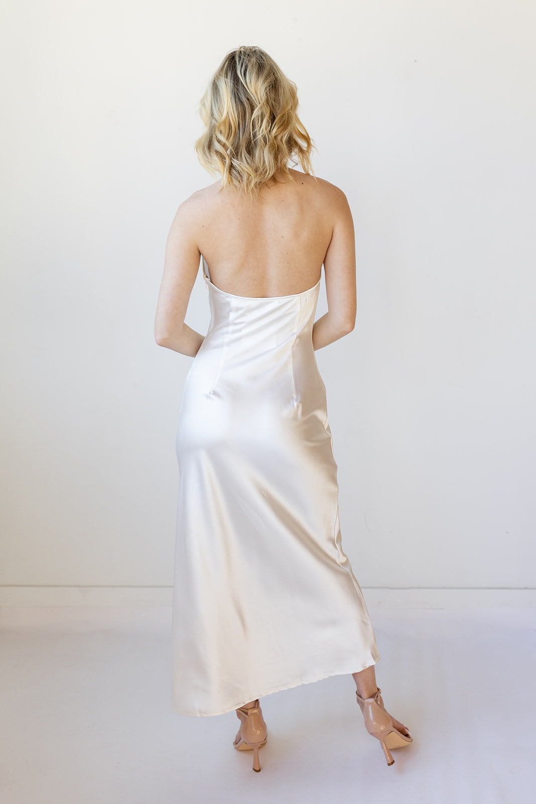 mode, bridal shower halter dress