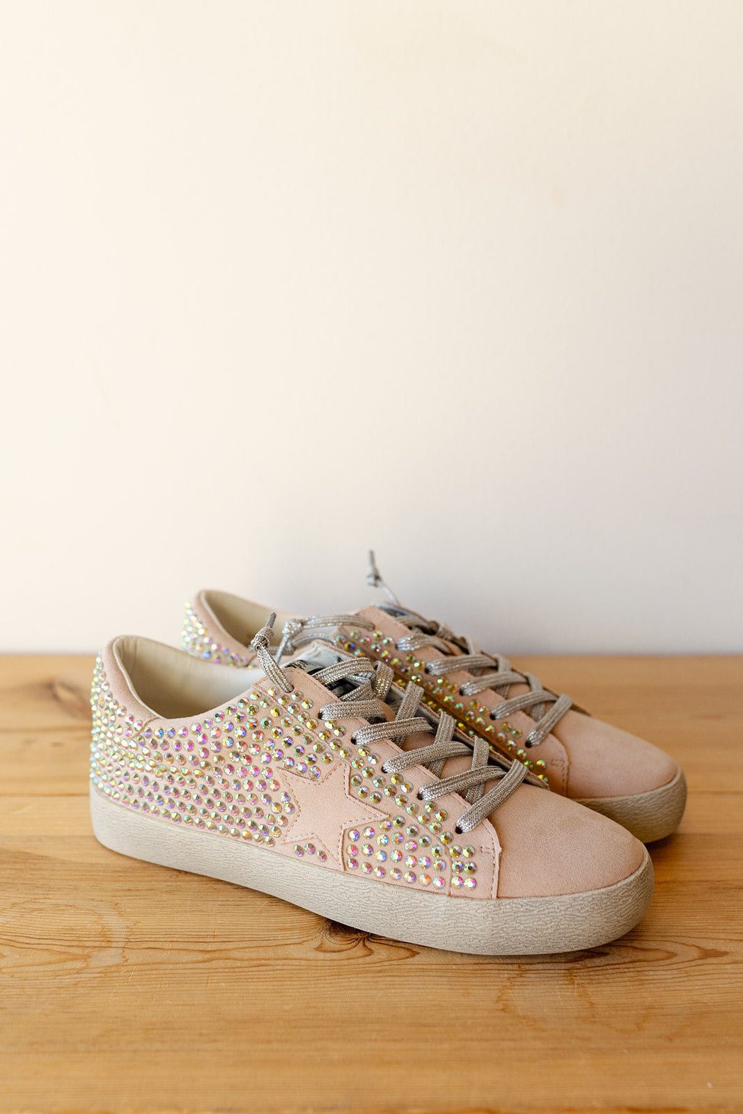 mode, joann sneakers