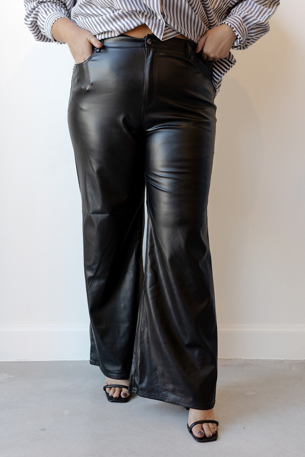mode, destiny vegan leather pants 2.0