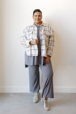 mode, stormi shacket