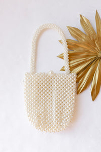 mode, classic pearl bucket bag