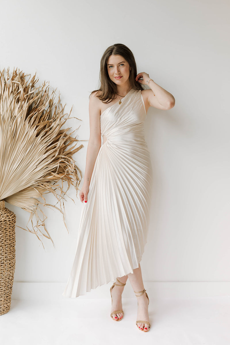 mode, night in paris dress