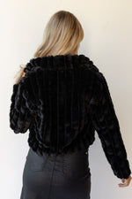 mode, blanche faux fur coat