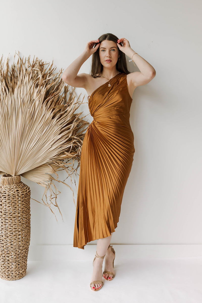 mode, night in paris dress