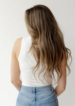 mode, round neck sleeveless bodysuit