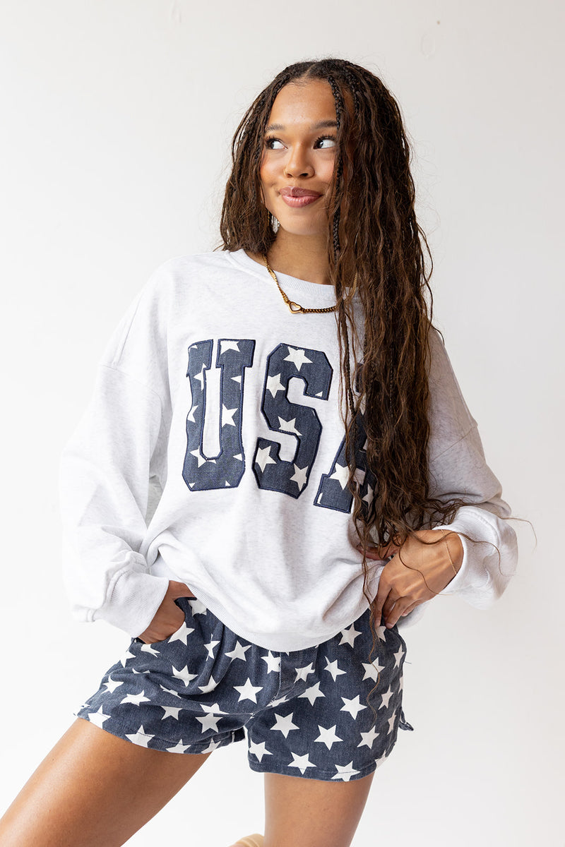 usa crewneck