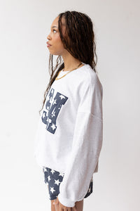 usa crewneck