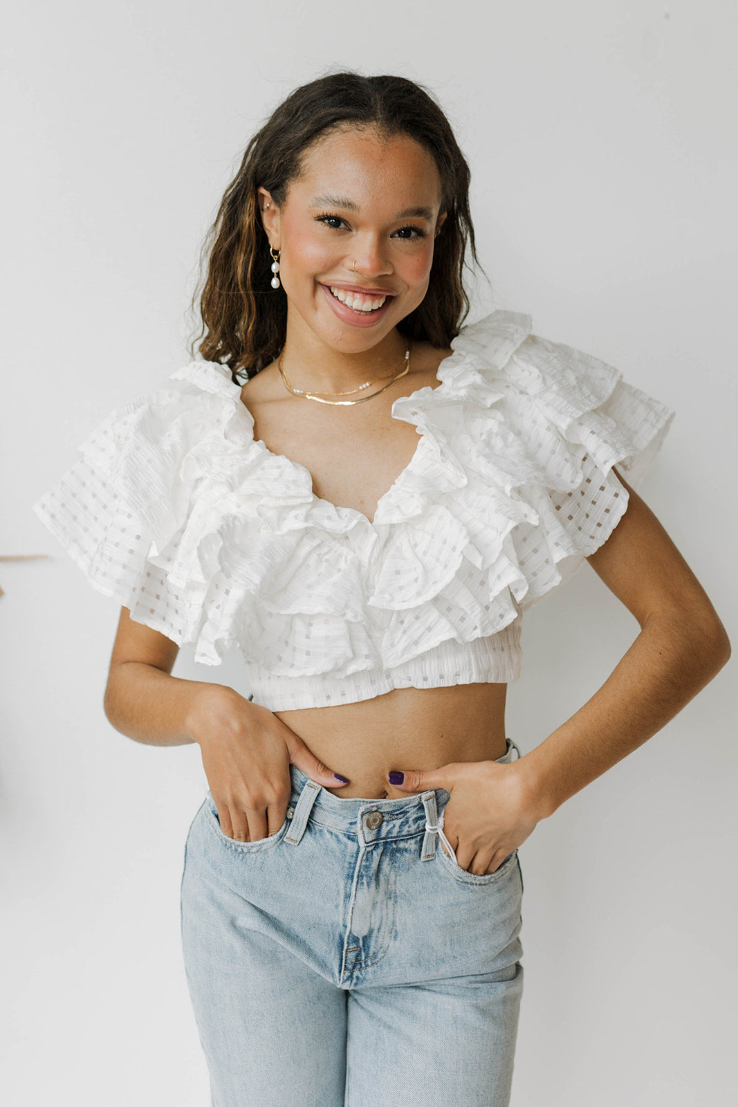 mode, isabela ruffle top