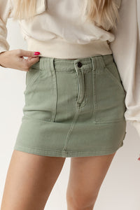 mode, cargo denim mini skirt