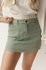 mode, cargo denim mini skirt