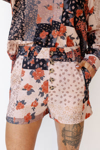 mode, breakaway woven short